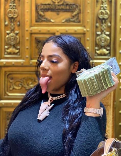 kkvsh tongue|Mikayla Saravia made £80k this year with her freakishly long tongue